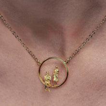 Load image into Gallery viewer, Handmade short necklace in 18k gold plated.