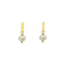 Load image into Gallery viewer, Pearl Drop Earrings in 18k gold plated. White Pearl