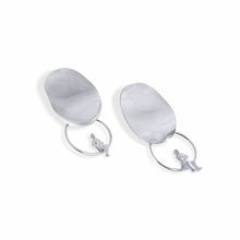 Cargar imagen en el visor de la galería, Circle of Life Silver Dangle Earrings. Handmade earrings in sterling silver.
