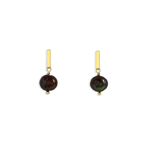 Pearl Drop Earrings in 18k gold plated. Black Pearl