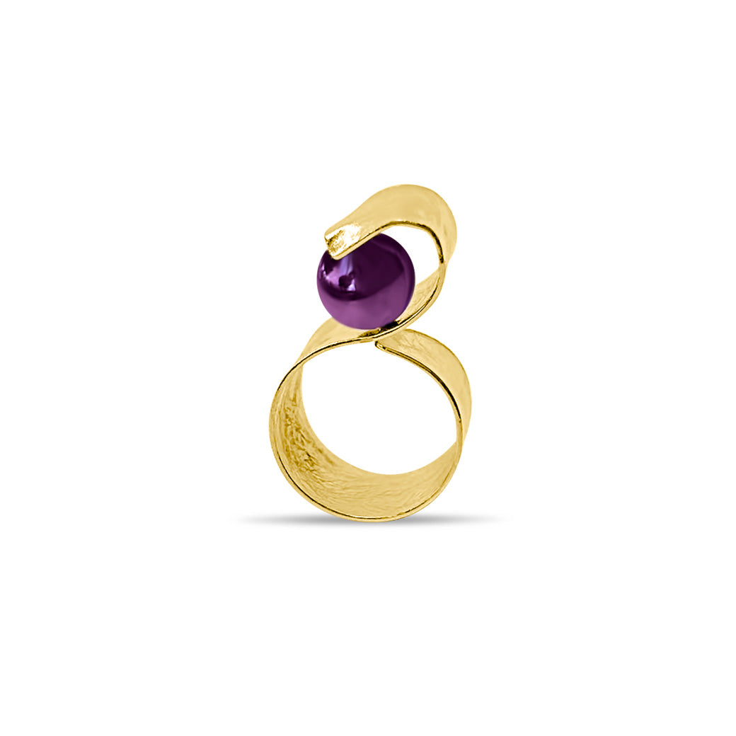 Handmade Maia Amethyst Ring featuring a radiant purple gemstone gracefully wrapped in lines and textures, creating a modern and sophisticated design. Made in in 18k gold plated over sterling.