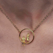 Load image into Gallery viewer, Handmade short necklace in 18k gold plated.
