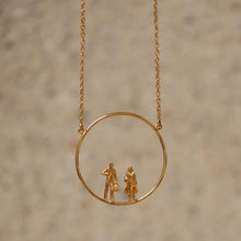 Cargar imagen en el visor de la galería, Circle Long Necklace with Travelers, 18k Gold plated
