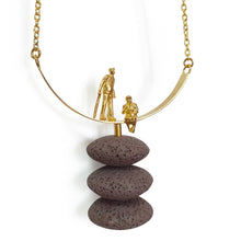Cargar imagen en el visor de la galería, Volcanic Long Pendant Necklace, 18k Gold plated
