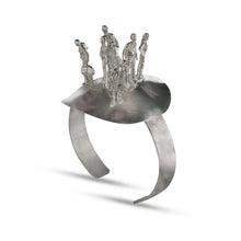 Cargar imagen en el visor de la galería, Emigrants Cuff Bracelet
