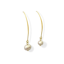 Load image into Gallery viewer, Pearl Wire Earrings
