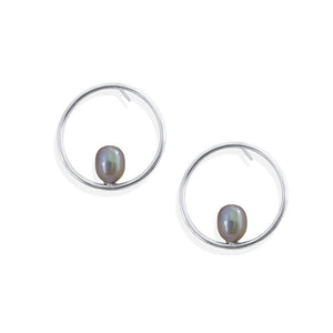 Pearl Circle Stud Earrings in Sterling Silver. Gray Pearl