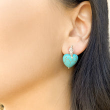 Cargar imagen en el visor de la galería, Turquoise Heart Stud Earrings in Sterling Silver
